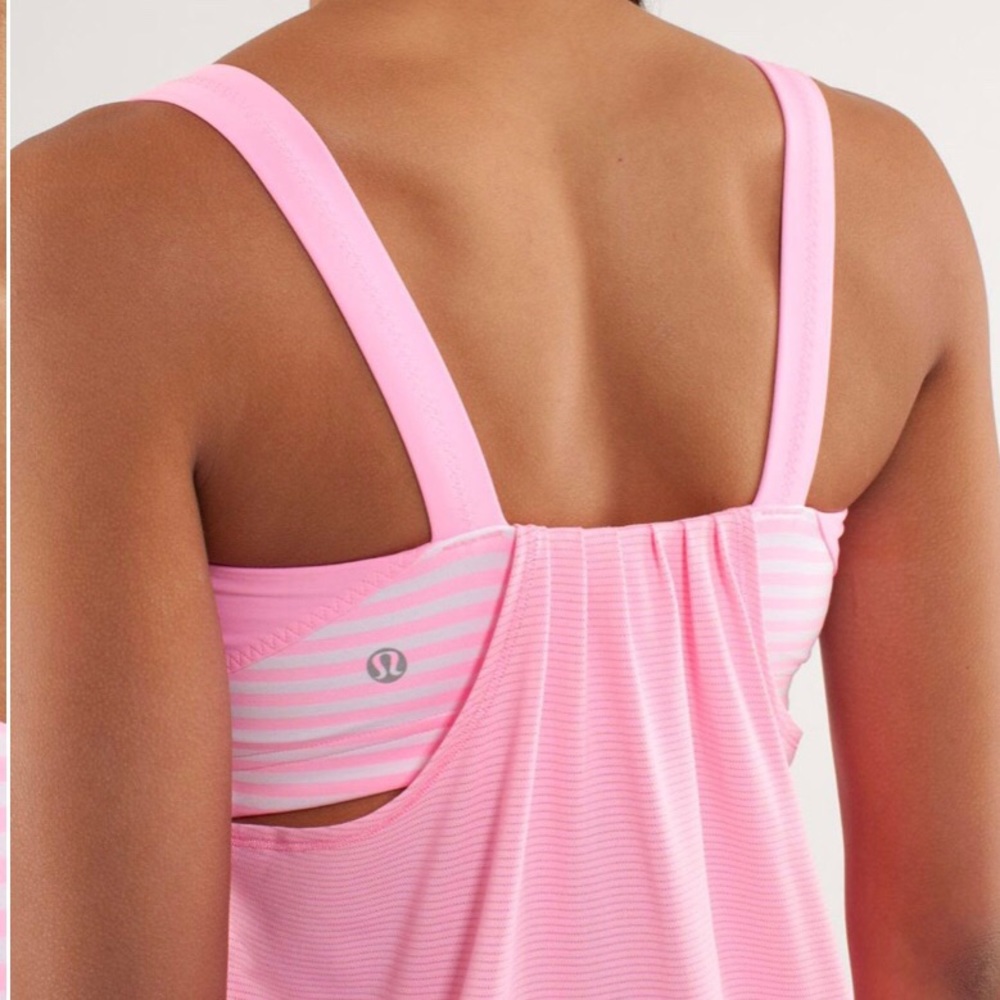 {Lululemon} Back On Track Tank - Picture 2 of 7
